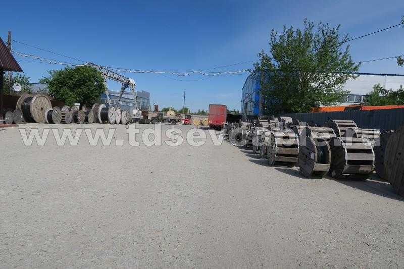 Территория завода ВНИИКП